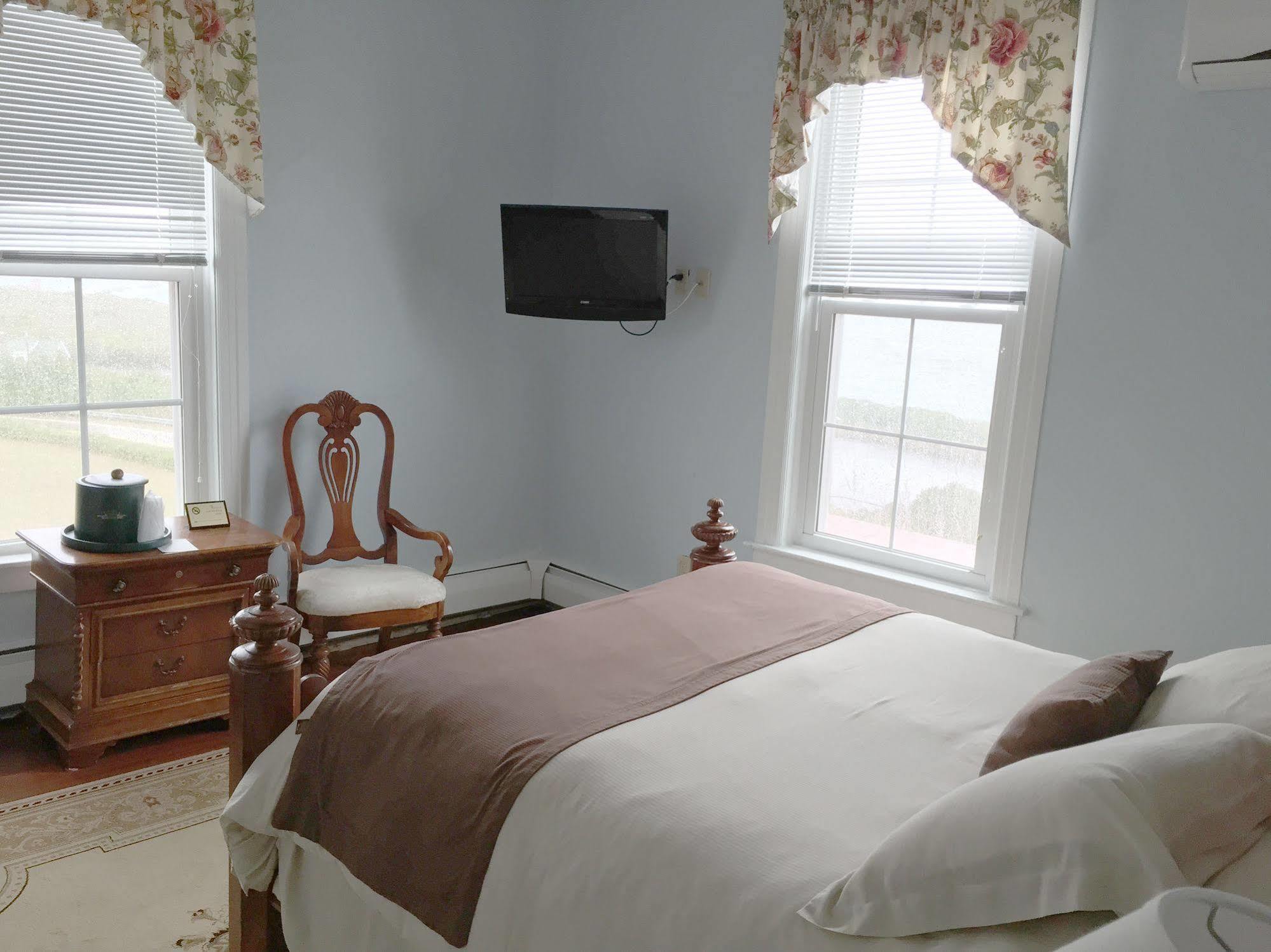 Spring House Hotel New Shoreham Ngoại thất bức ảnh